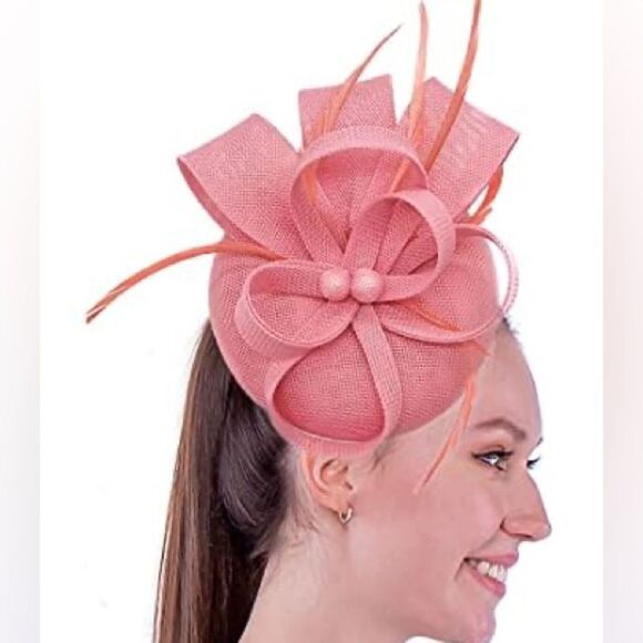Pink Fascinator Hat - Picture 1 of 5